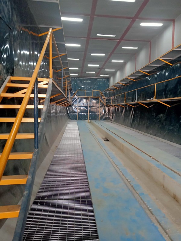 Heavy equipment platform